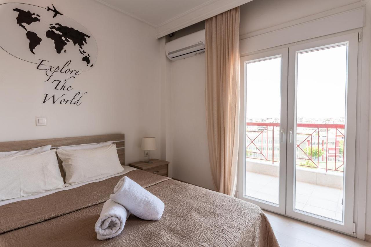 Minimalist Apartments W/ View เทสซาโลนิกิ ภายนอก รูปภาพ